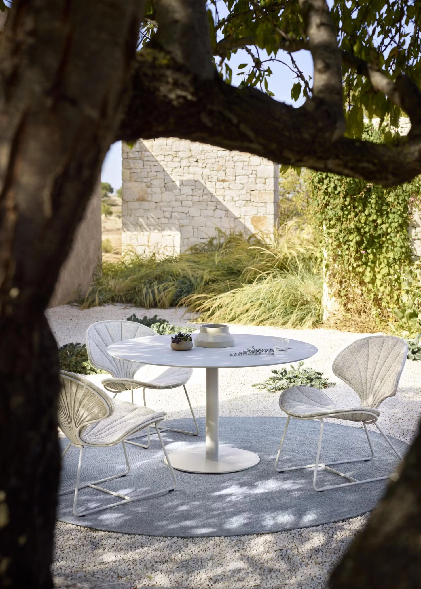 meubles de jardin haut de gamme - royal botania - maisonna