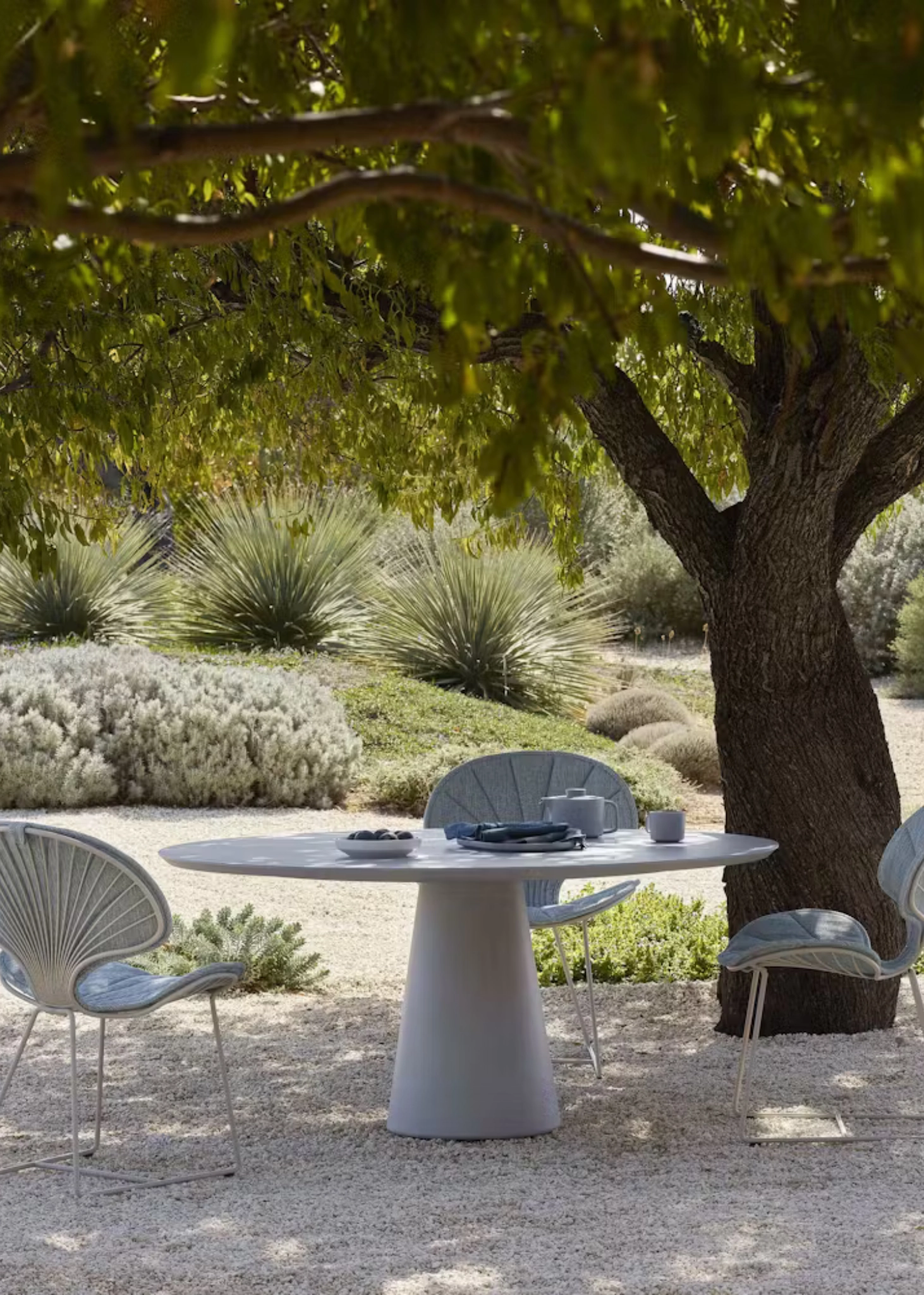 Table de jardin gris et bois - Maisonna - Conix