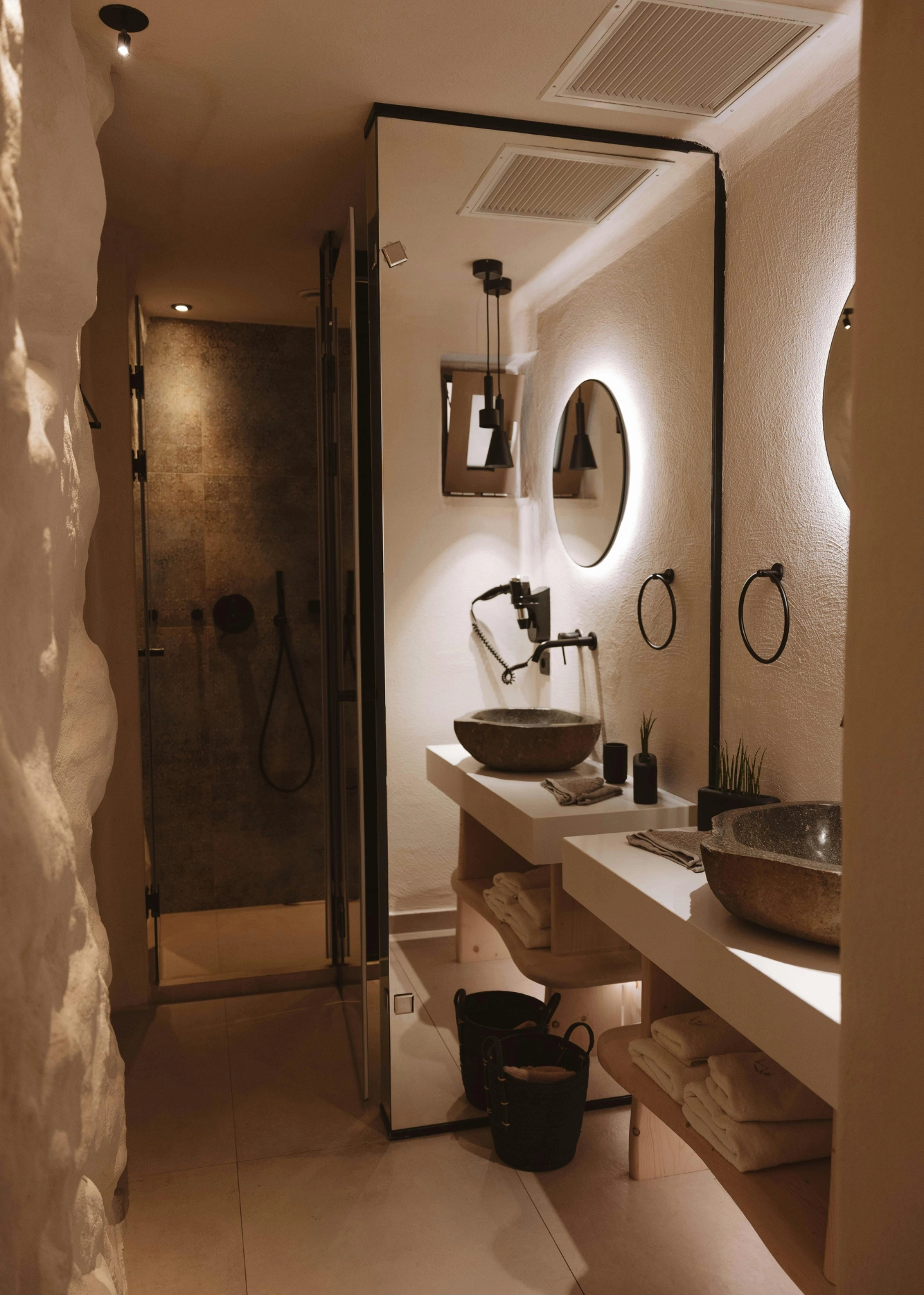 Aménagement Hôtel haut de gamme - Maisonna Meubles d'intérieur Haut de Gamme Salle de bain